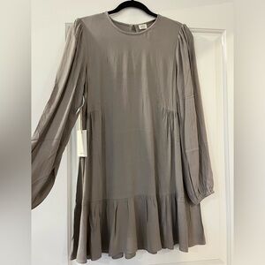 Aritzia Wilfred Lambrusco Dress in Gray